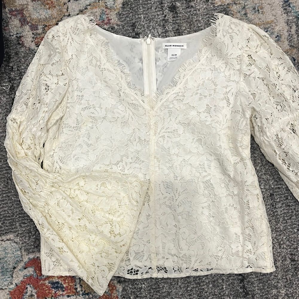 Club Monaco Lace Long sleeve top with bell sleeves